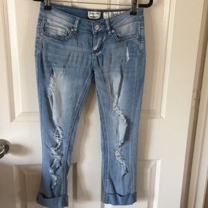 Cropped light denim skinny jeans